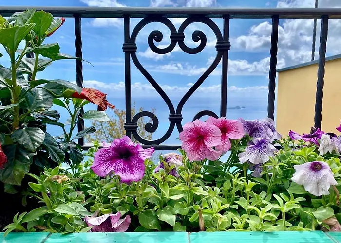 Дом отдыха Anna Позитано